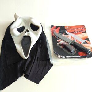 Scream Mask With Bleeding Knife Cosplay Halloween - NWT